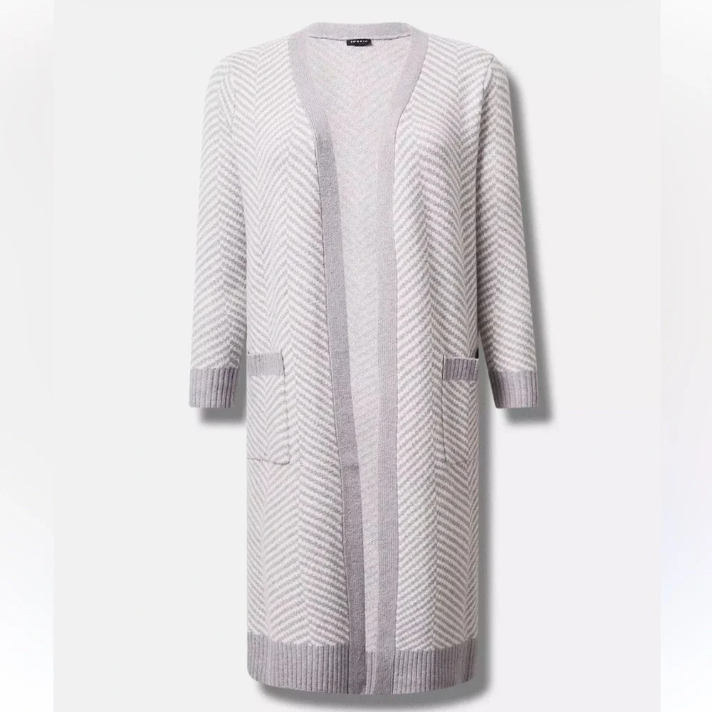 Torrid Gray & white Chevron pockets Long open front  duster 1 (14) cardigan